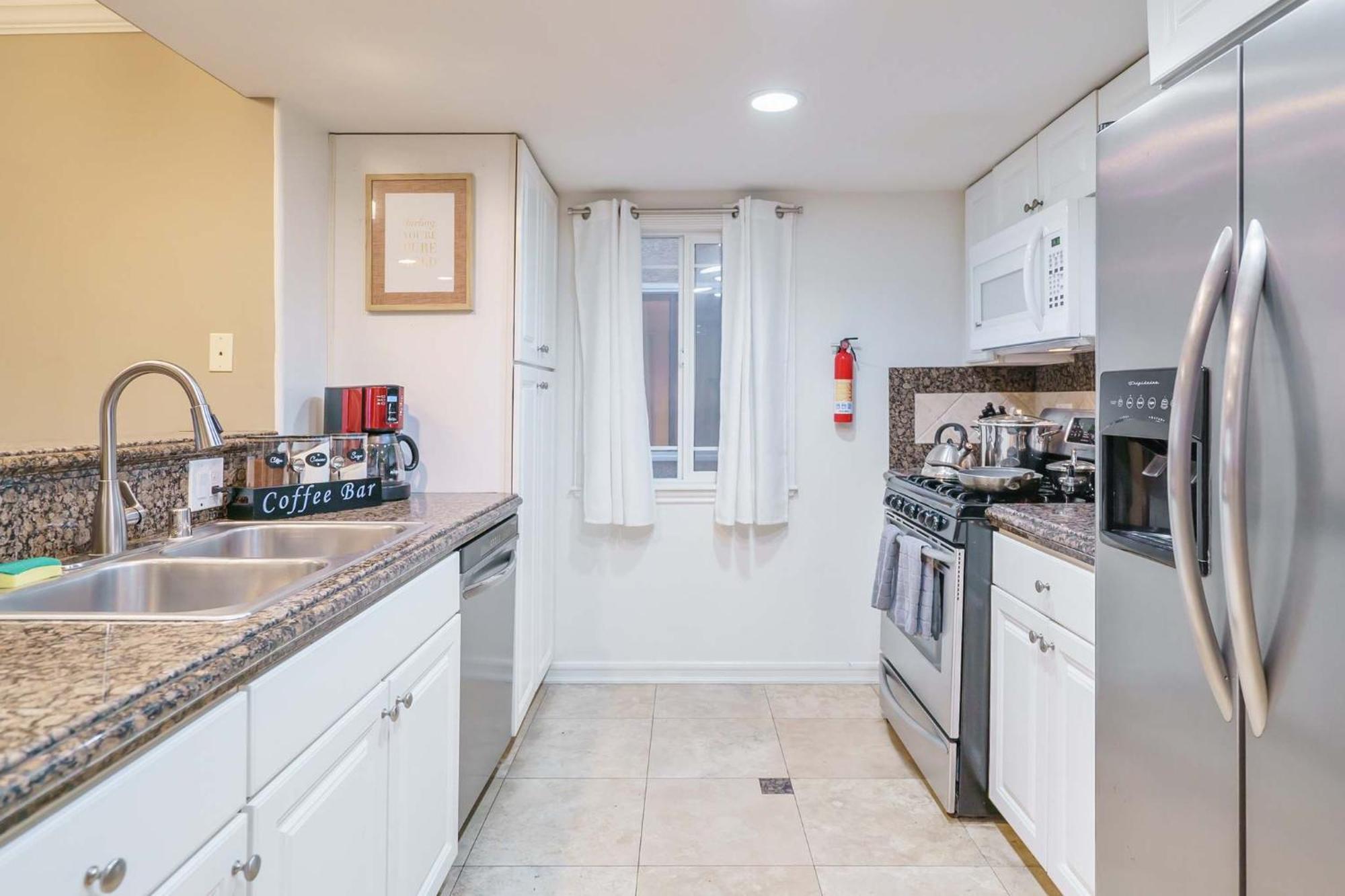 Willa Awesome 3Br 1 Block To Ocean Fast Wifi C1 Newport Beach Zewnętrze zdjęcie
